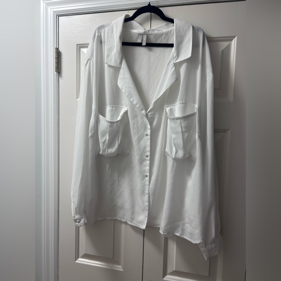 ASOS Curve White Oversized Long Sleeve Button Down Shirt - Picture 1 of 4